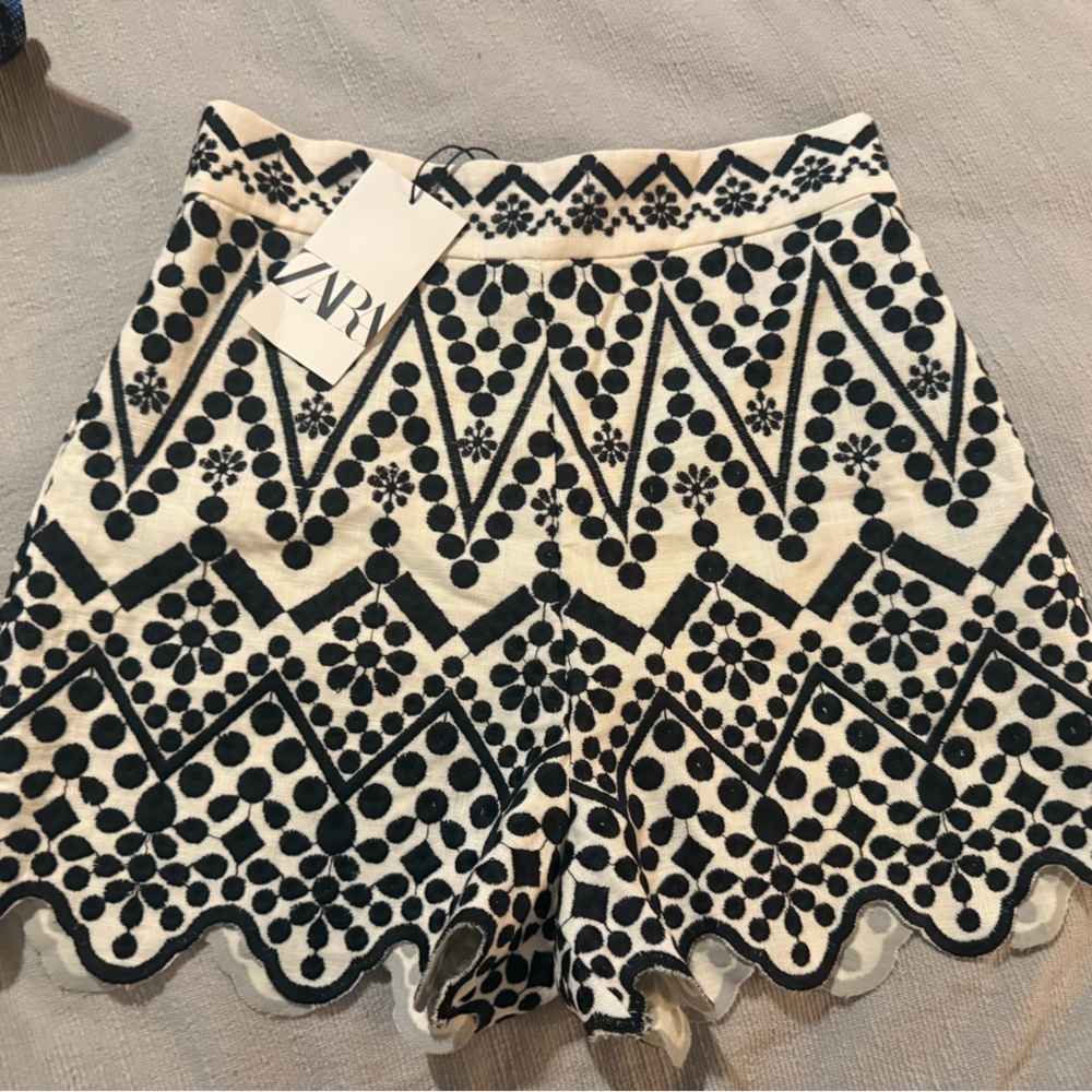 Zara Black and White High Waist Embroidered Shorts